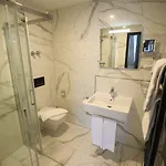 Hotel Sleep 4*